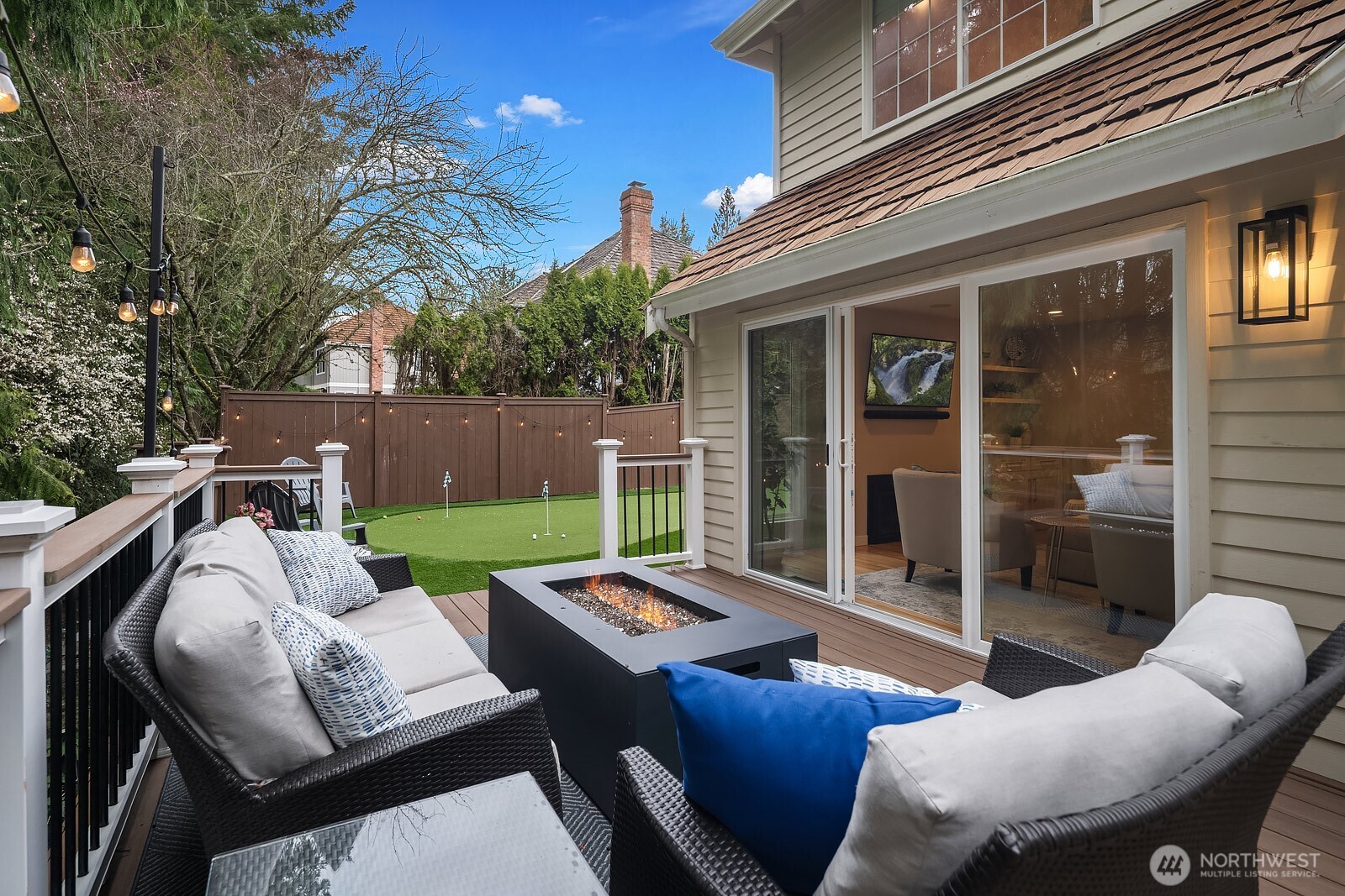 4679 238th Way SE, Sammamish, WA 98029