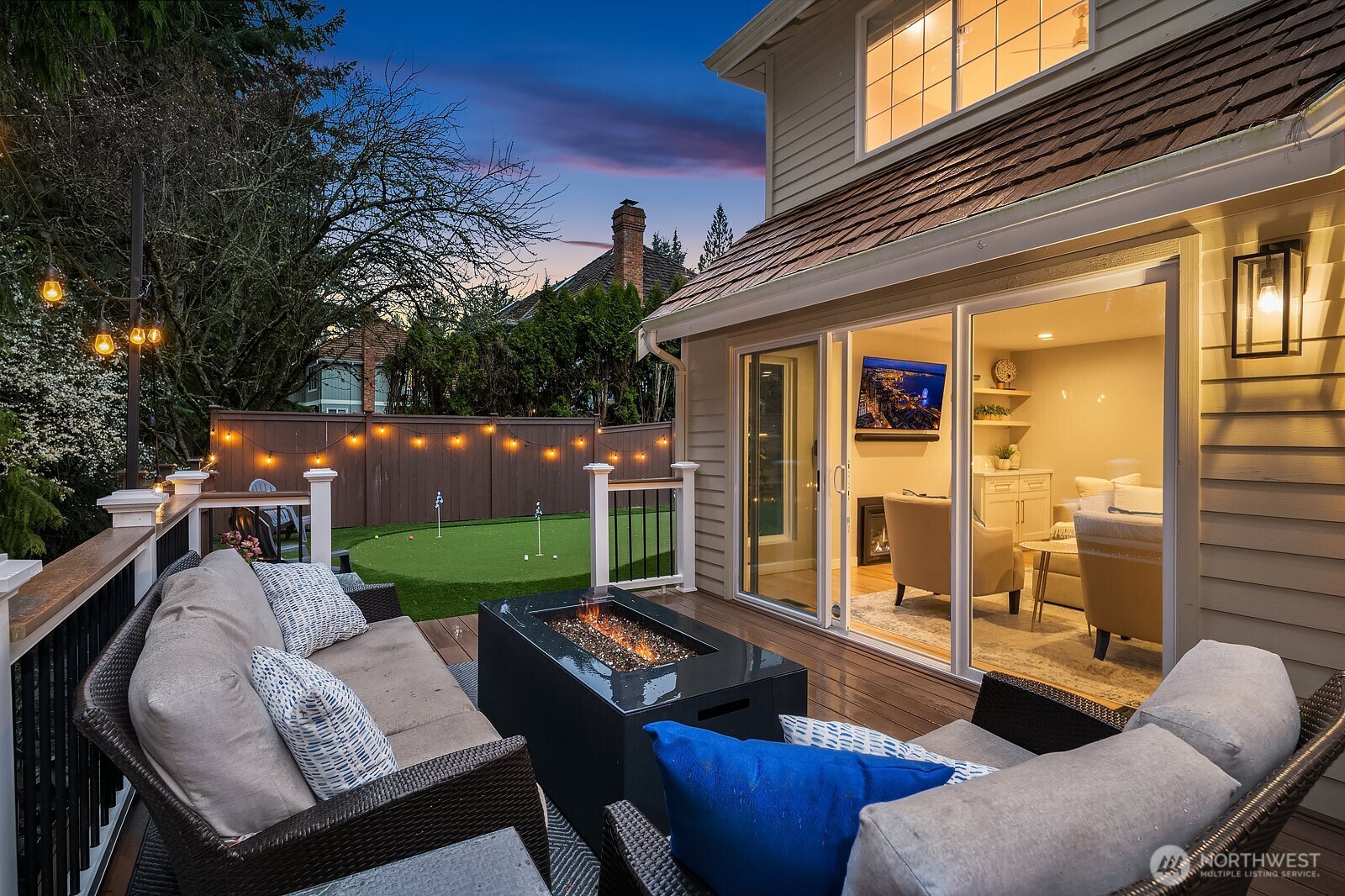 4679 238th Way SE, Sammamish, WA 98029