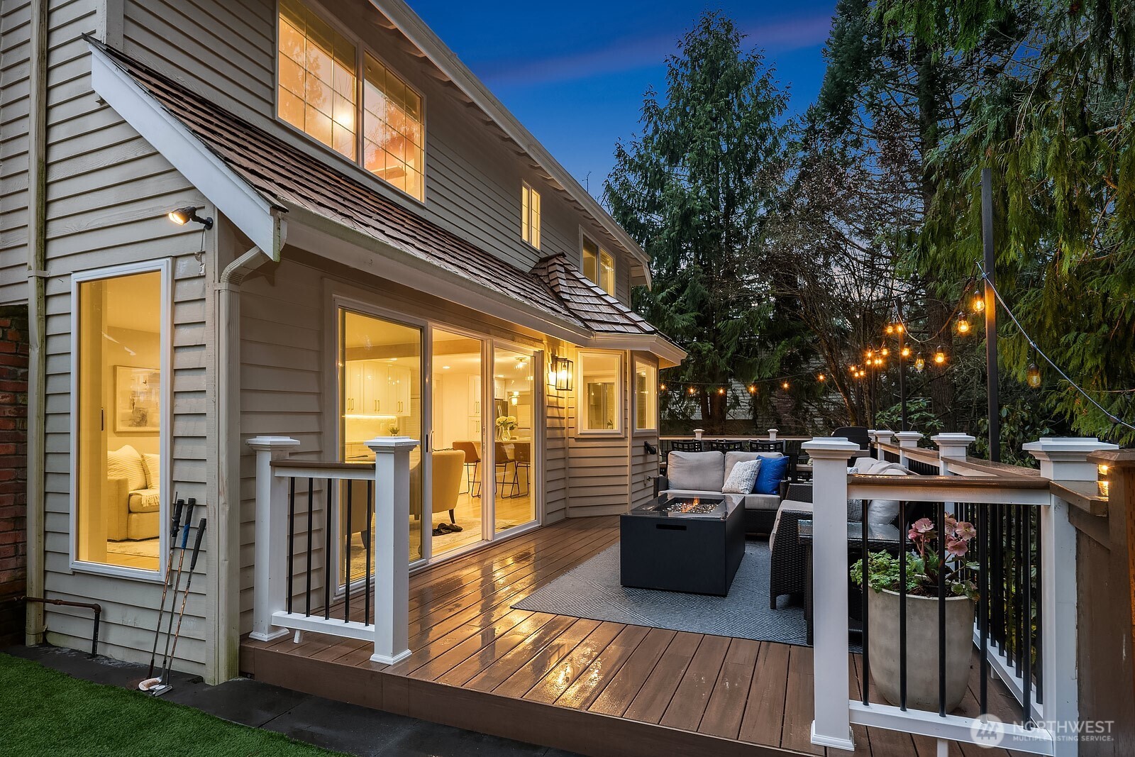 4679 238th Way SE, Sammamish, WA 98029