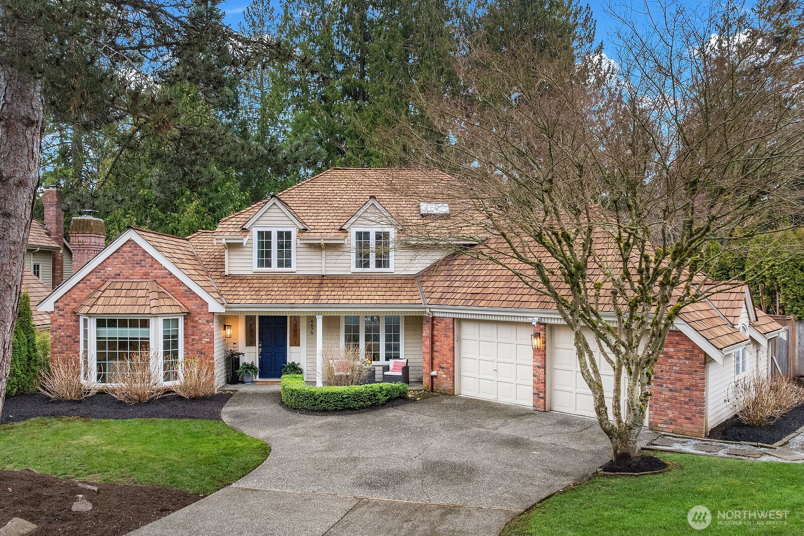 4679 238th Way SE, Sammamish, WA 98029