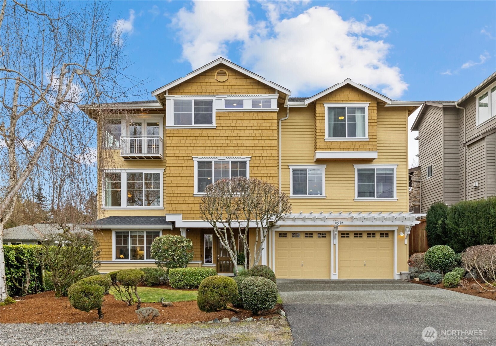 10759 Durland Avenue NE, Seattle, WA 98125