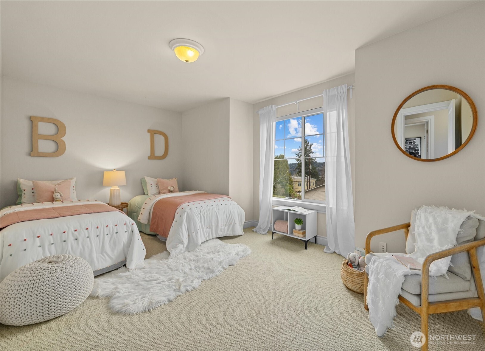 10759 Durland Avenue NE, Seattle, WA 98125