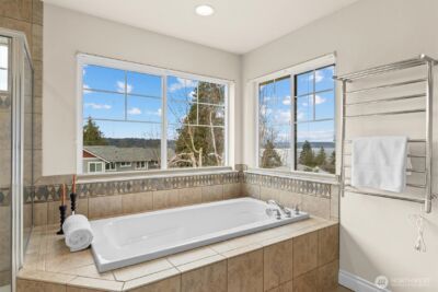 10759 Durland Avenue NE, Seattle, WA 98125 - Photo 30