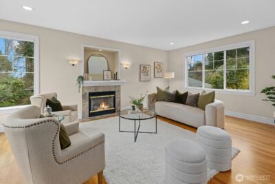 10759 Durland Avenue NE, Seattle, WA 98125 - Photo 4