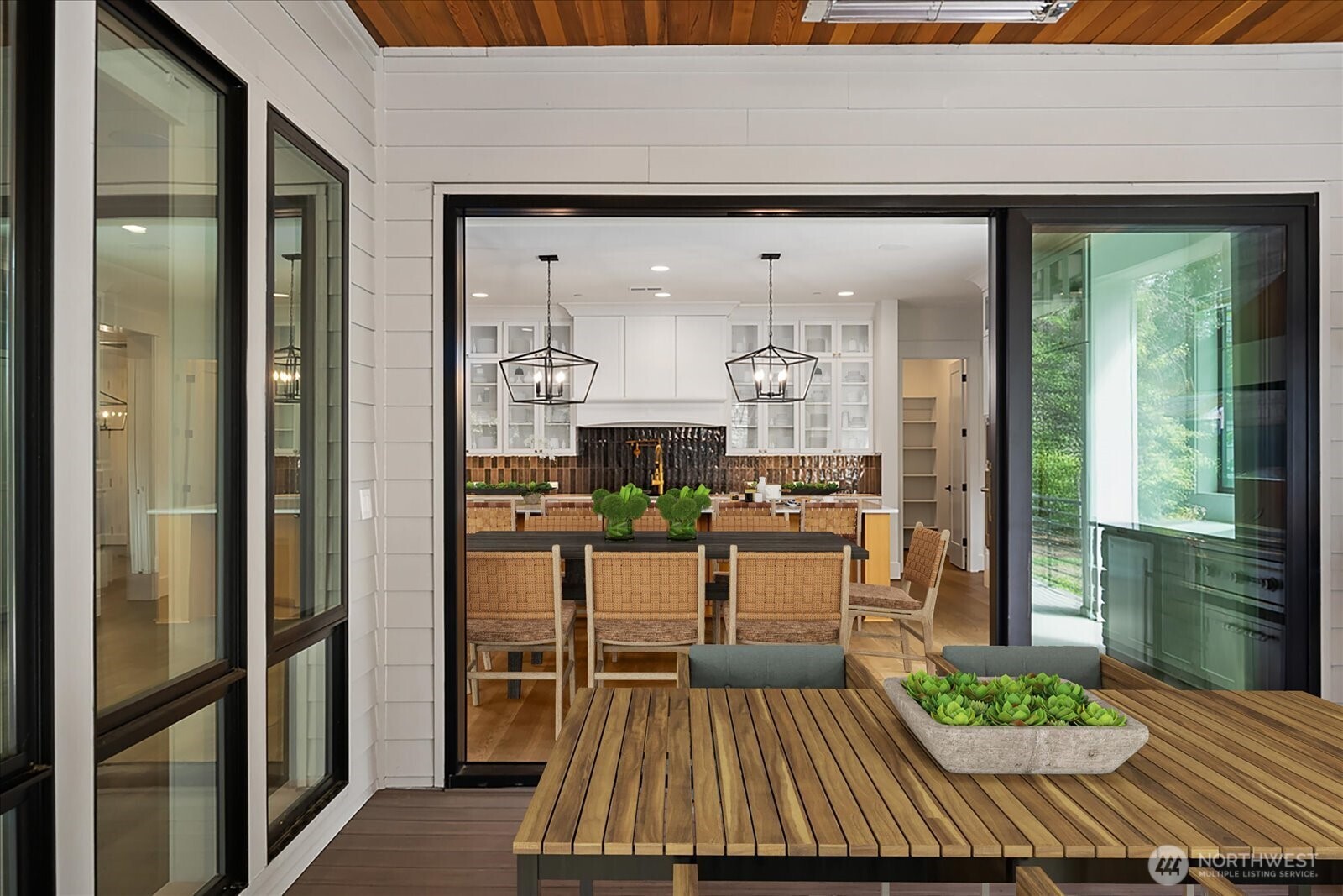 10924 SE 24th Place , Bellevue, WA 98004