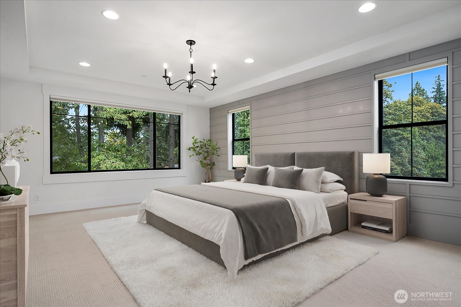 10924 SE 24th Place , Bellevue, WA 98004