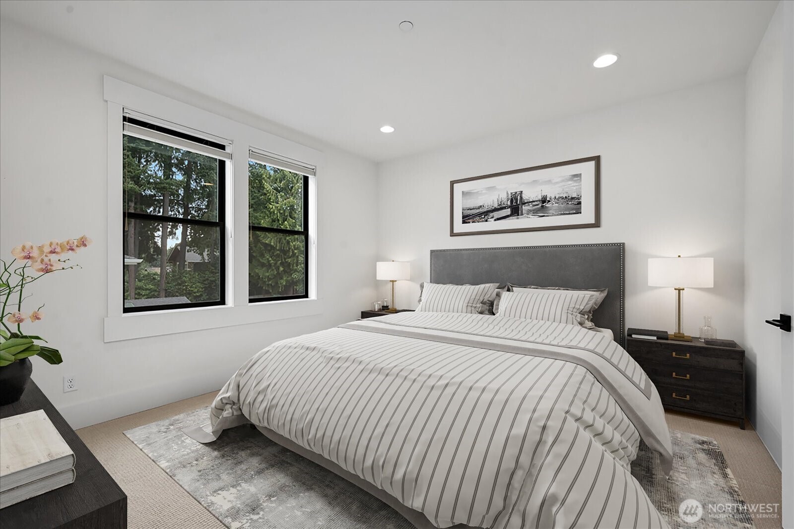 10924 SE 24th Place , Bellevue, WA 98004