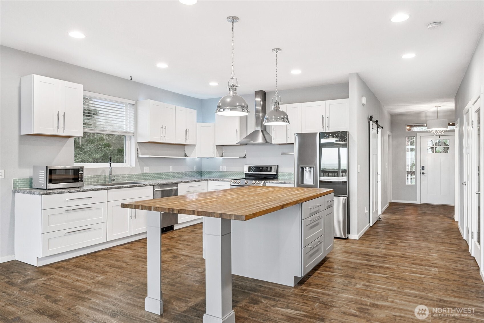 336 Olympic View Avenue NE, Ocean Shores, WA 98569