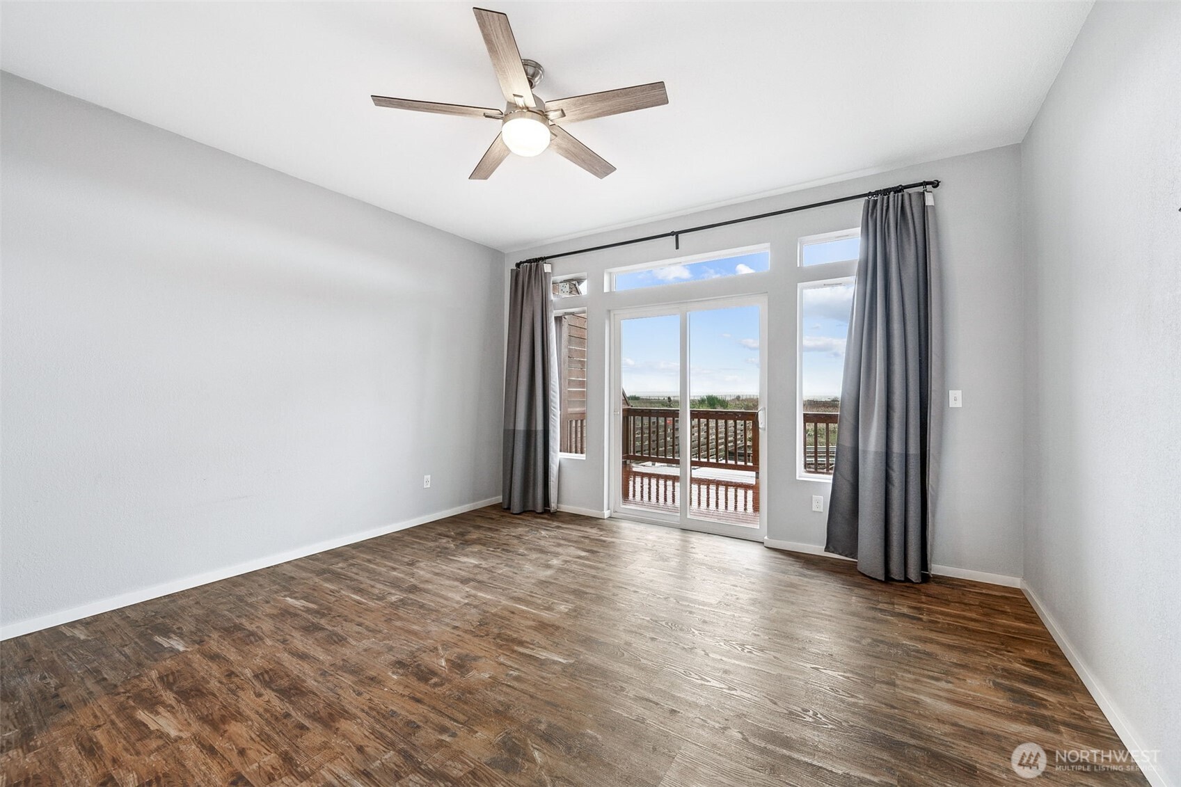 336 Olympic View Avenue NE, Ocean Shores, WA 98569