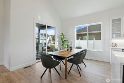 601 N Bluff West Drive , Moses Lake, WA 98837 - Photo 11