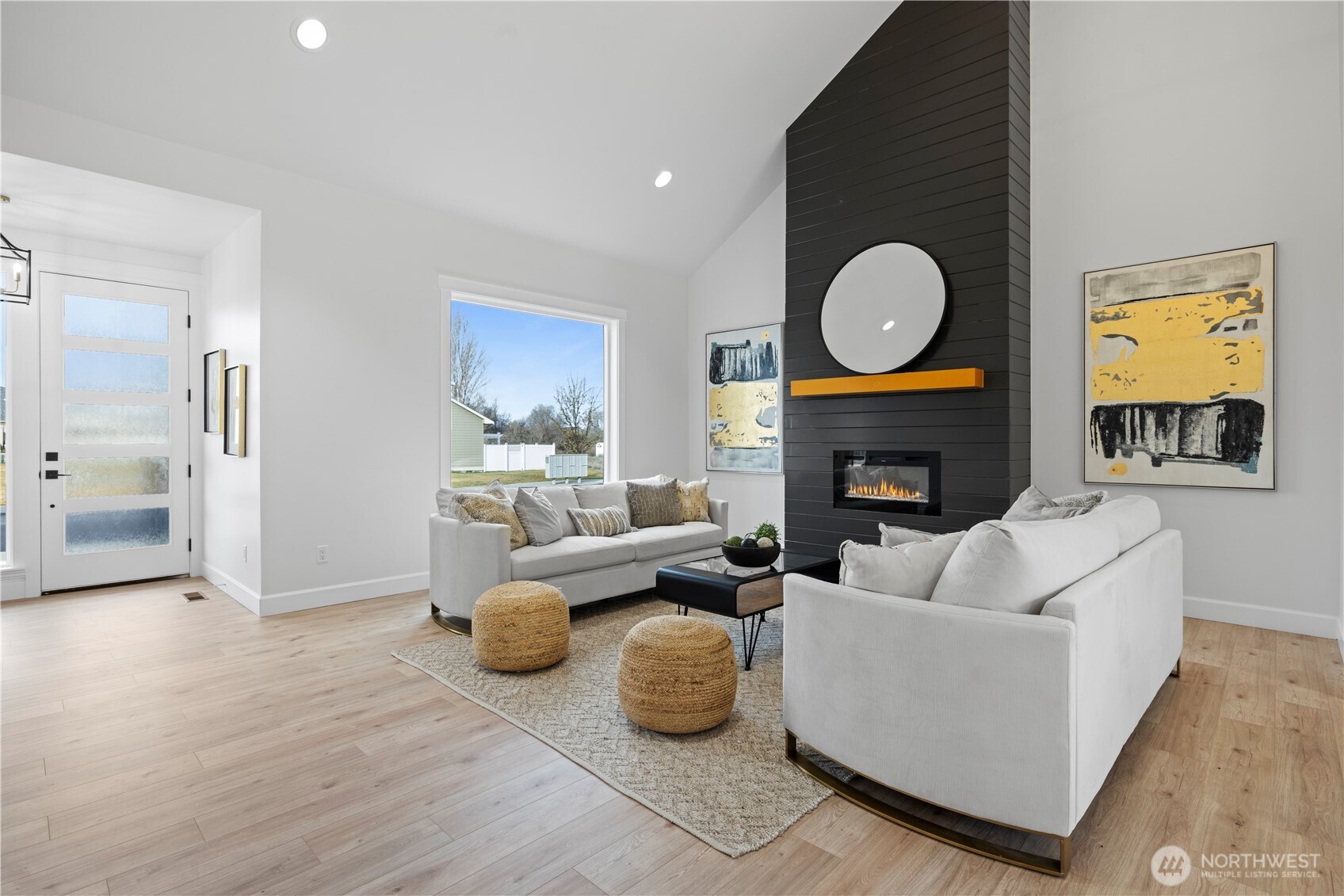 601 N Bluff West Drive , Moses Lake, WA 98837