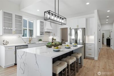 601 N Bluff West Drive , Moses Lake, WA 98837 - Photo 7