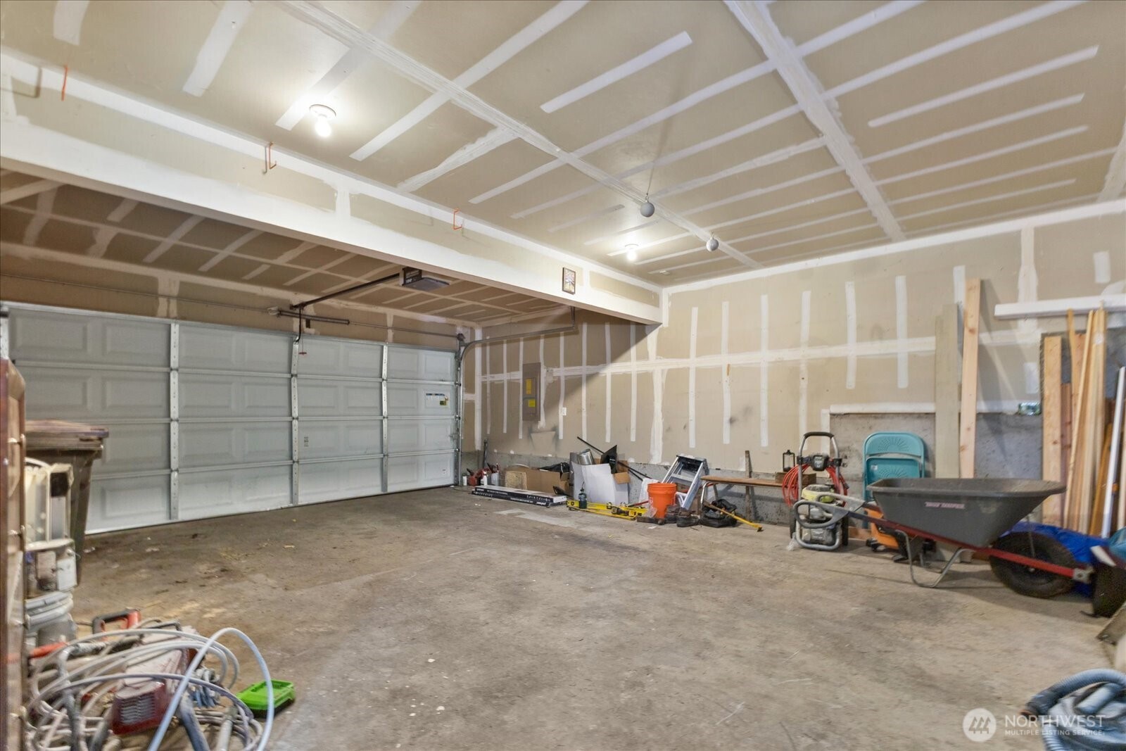 7816 Egret Drive SE, Olympia, WA 98513