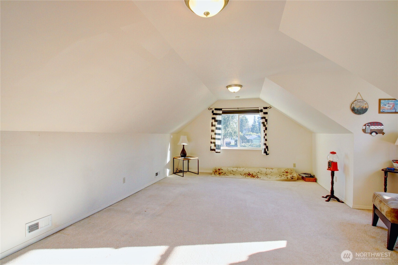 1110 Railroad Avenue , Sedro Woolley, WA 98284-0000