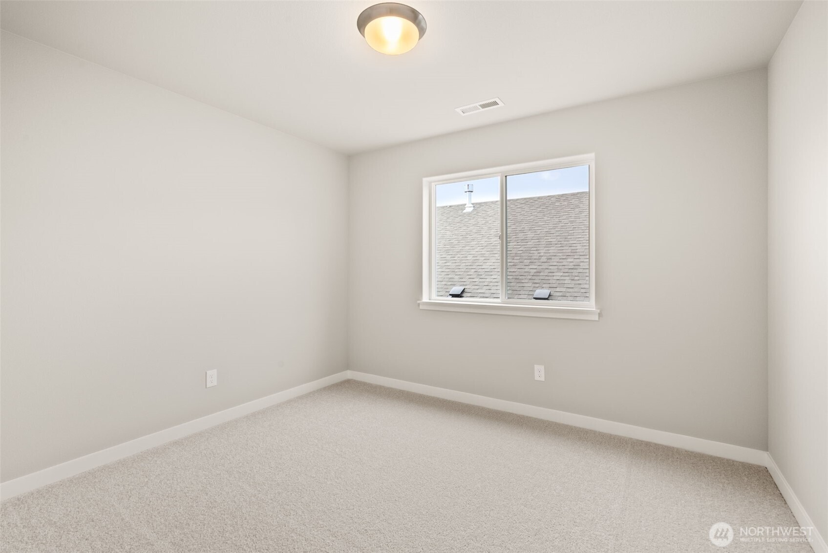 9037 Wyatt Loop SE, Tumwater, WA 98501