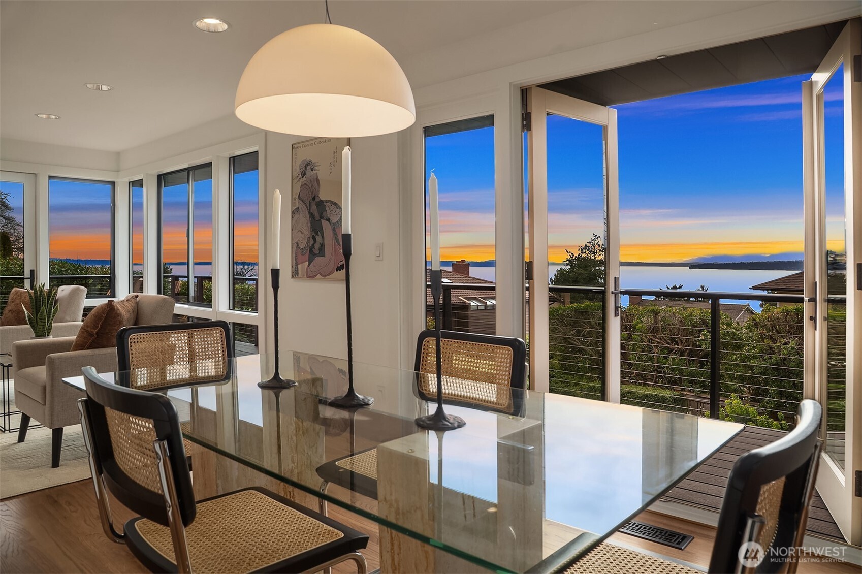 2426 NW 201st Place , Shoreline, WA 98177