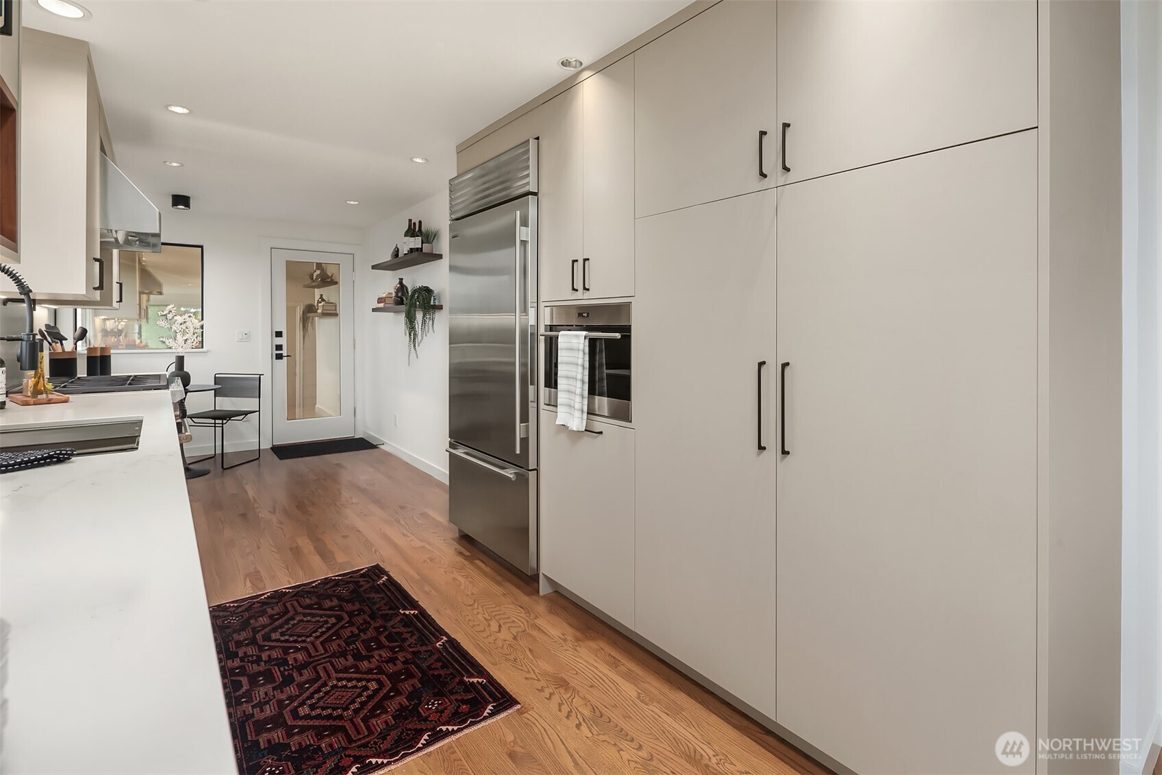 2426 NW 201st Place , Shoreline, WA 98177