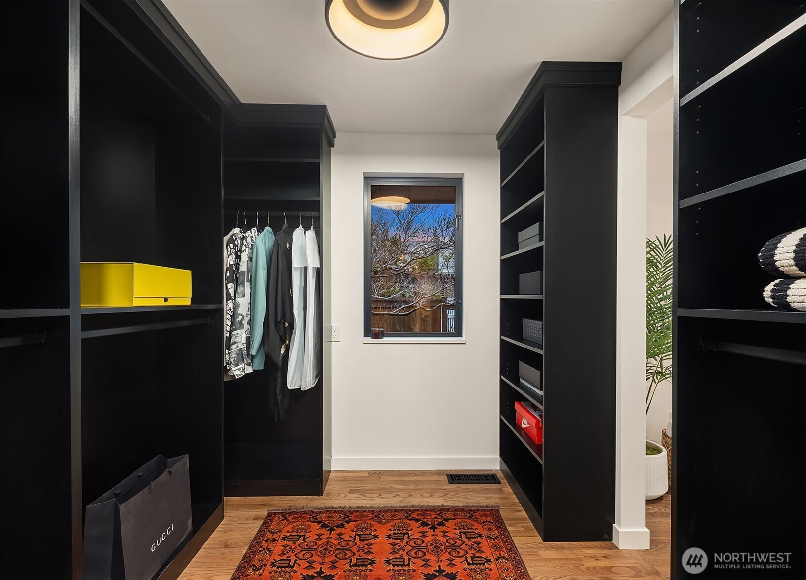 2426 NW 201st Place , Shoreline, WA 98177