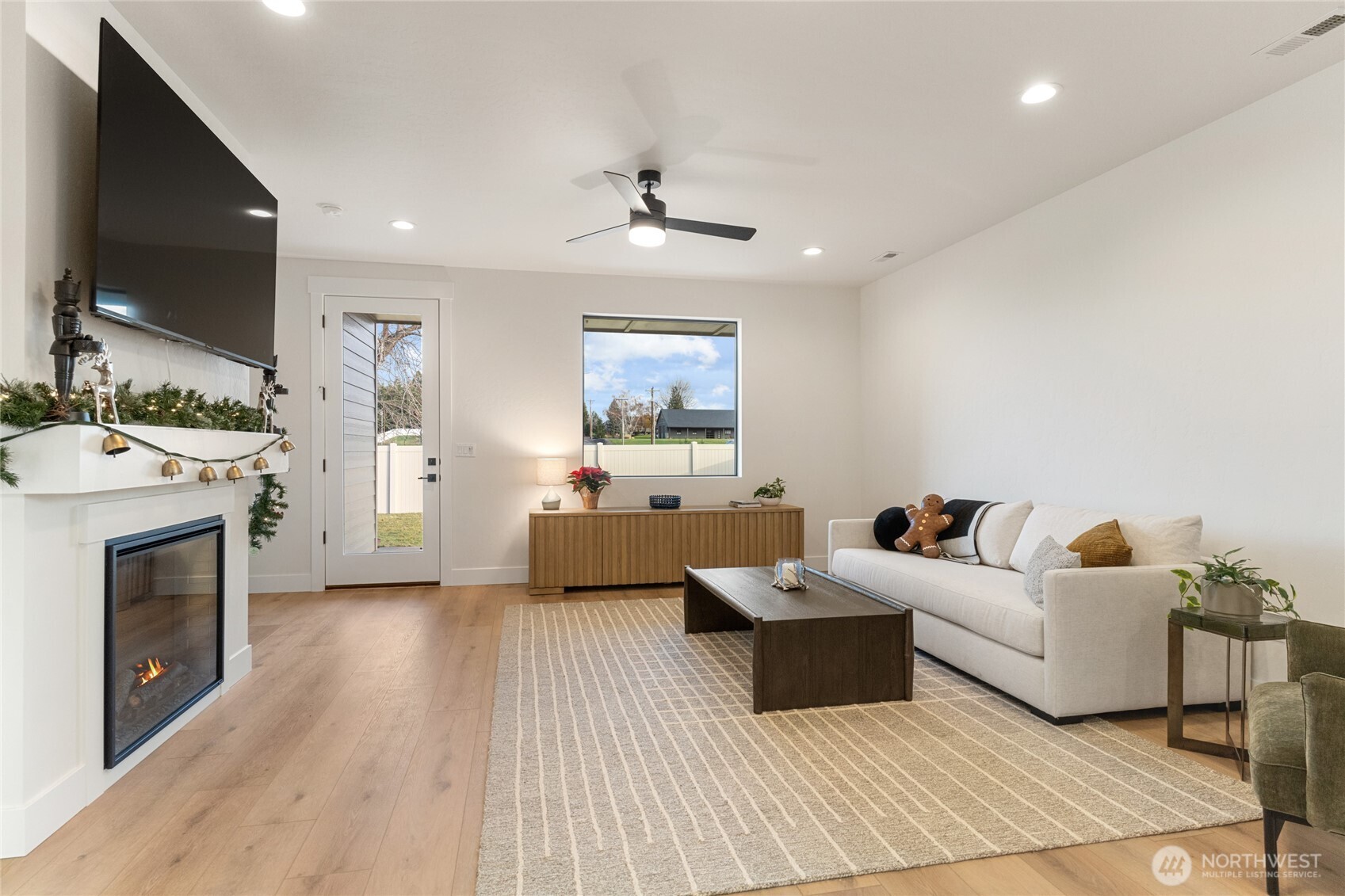 581 S Oasis Loop , East Wenatchee, WA 98802