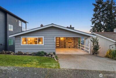 3232 26th Avenue W, Seattle, WA 98199