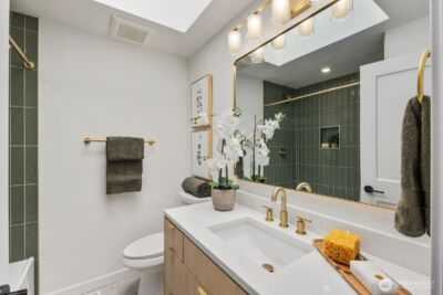 3232 26th Avenue W, Seattle, WA 98199 - Photo 15