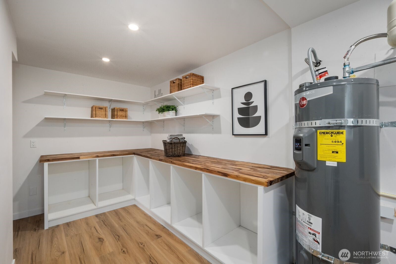 3232 26th Avenue W, Seattle, WA 98199