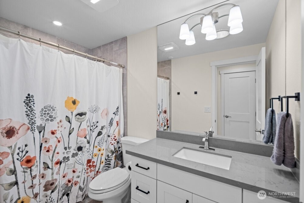 712 Alder Street , Edmonds, WA 98020