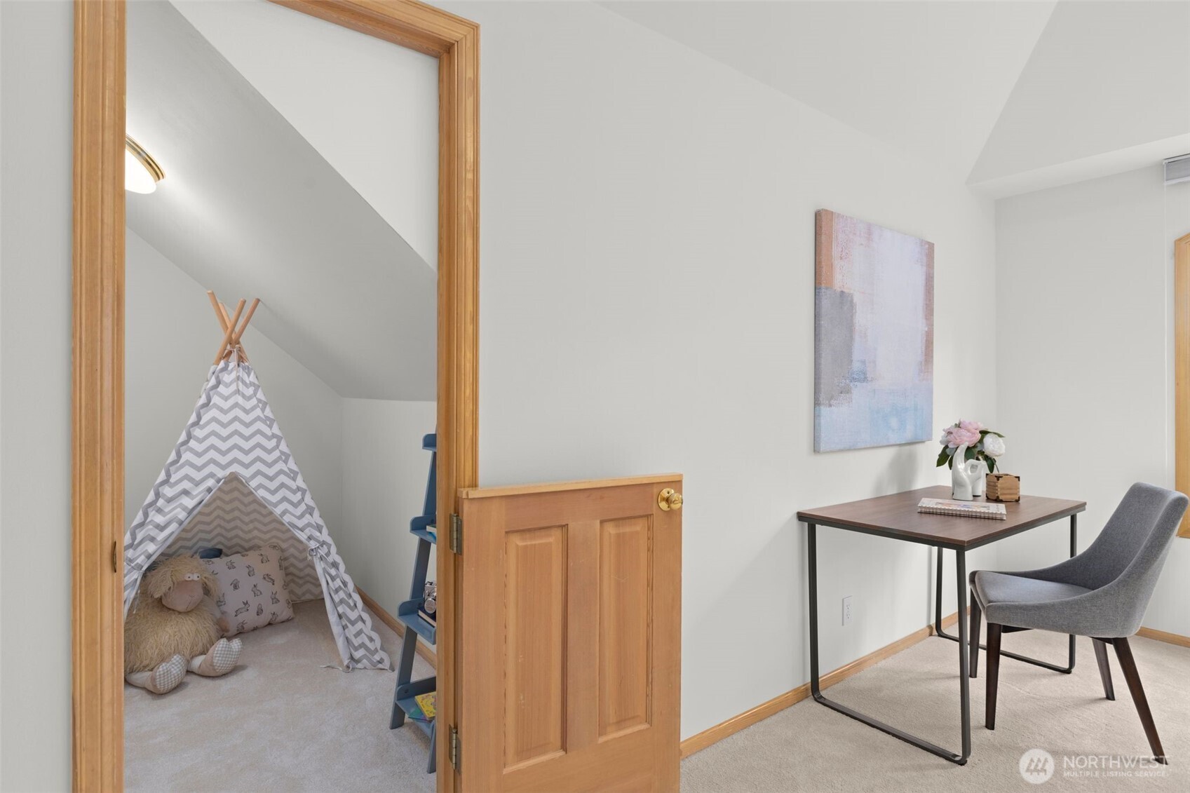 16880 SE 56th Place , Bellevue, WA 98006