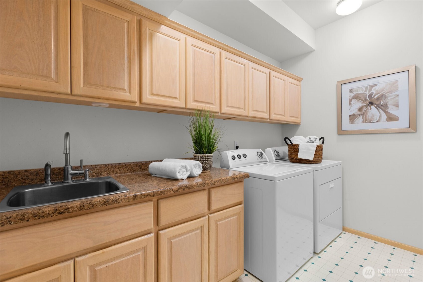 16880 SE 56th Place , Bellevue, WA 98006