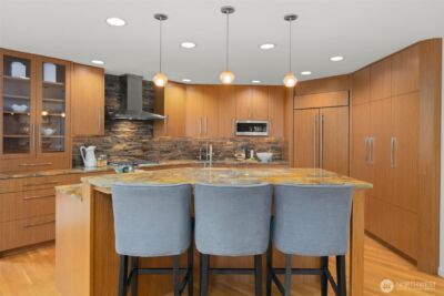 16880 SE 56th Place , Bellevue, WA 98006 - Photo 4