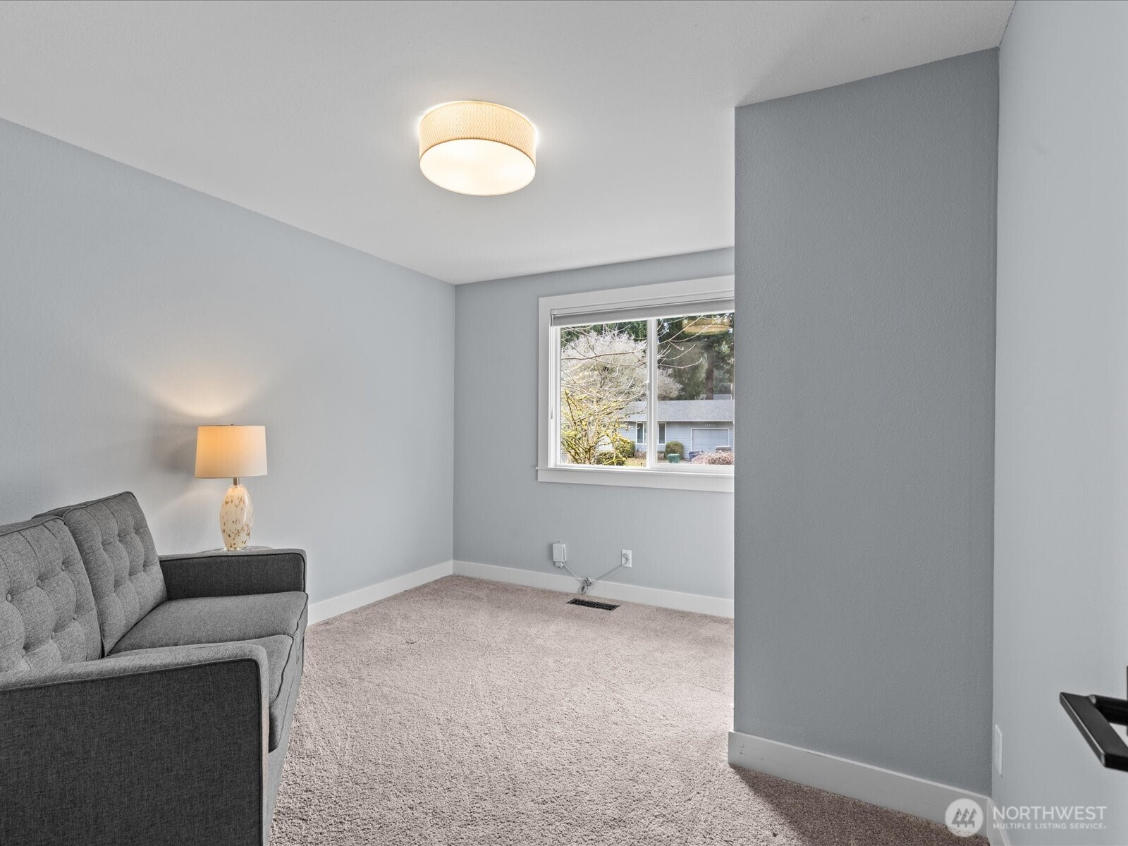 12824 97th Place NE, Kirkland, WA 98034-2799