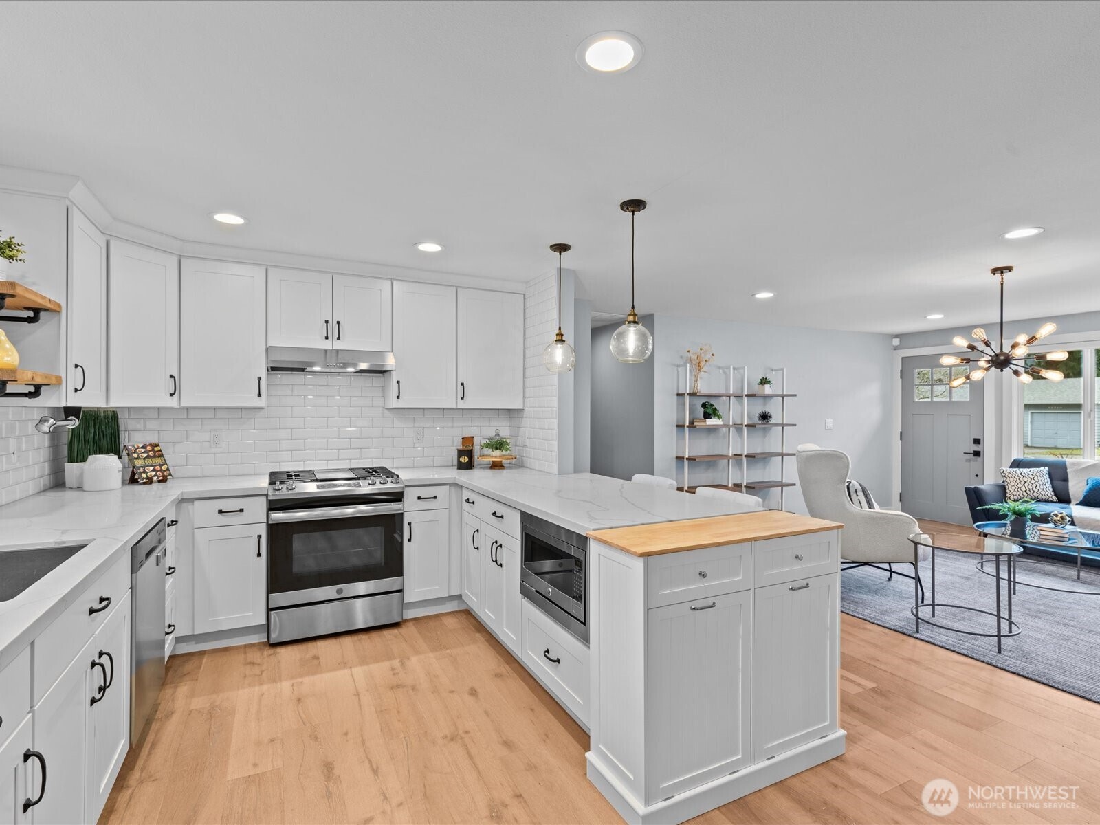 12824 97th Place NE, Kirkland, WA 98034-2799