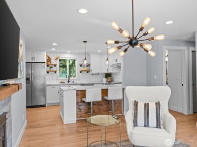 12824 97th Place NE, Kirkland, WA 98034-2799 - Photo 9