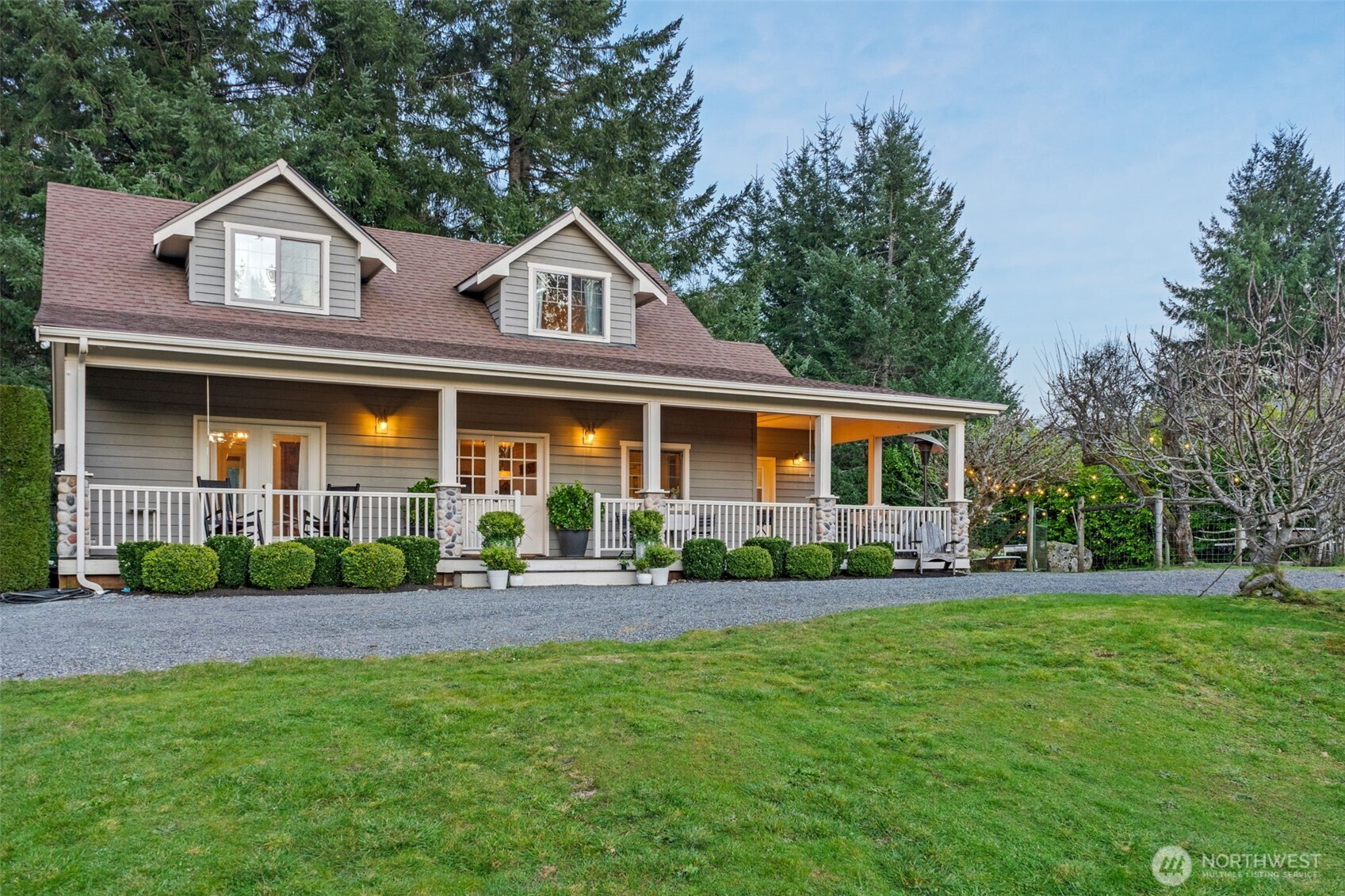 8733 Johnson Point Road NE, Olympia, WA 98516