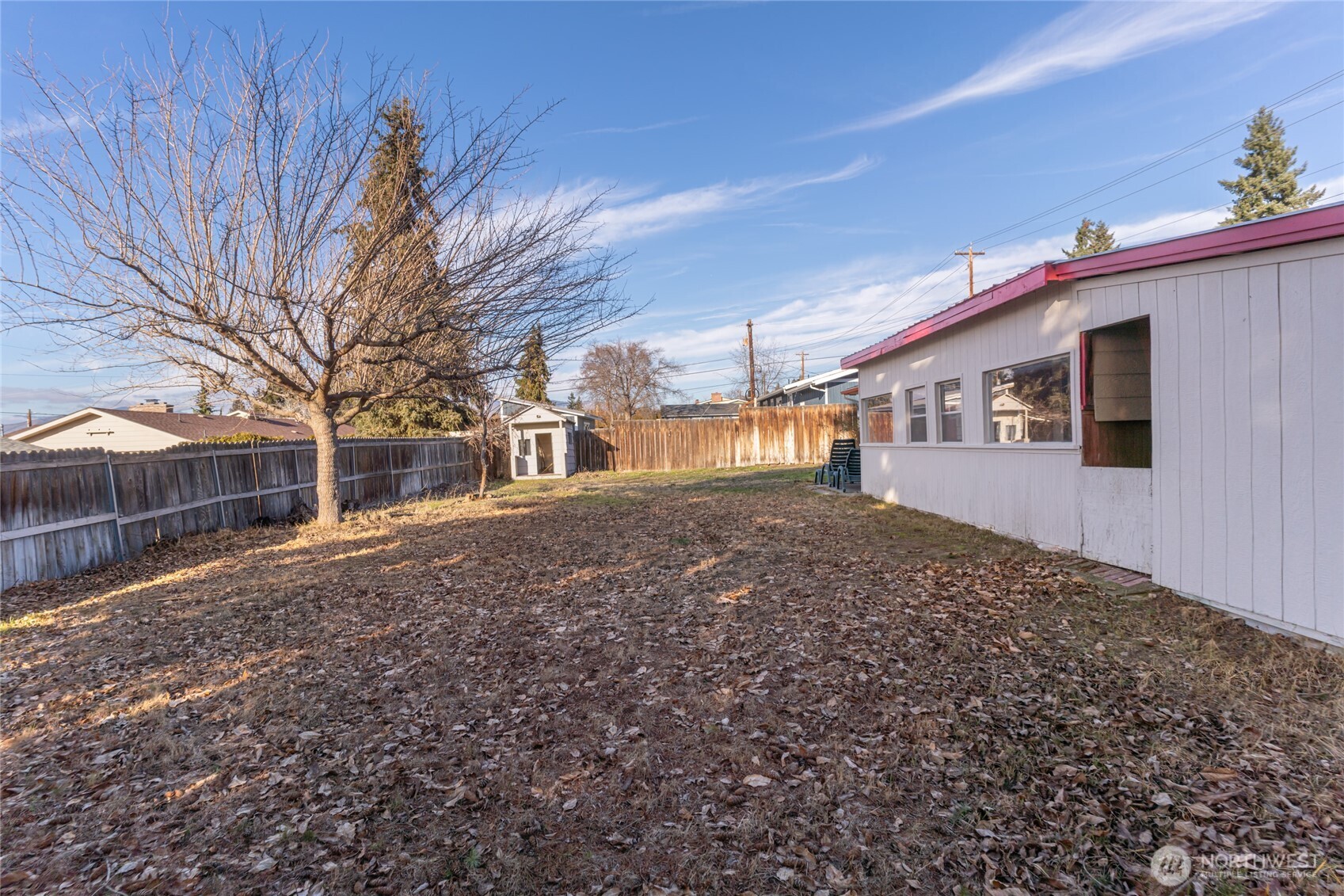 1616 N Baker Avenue , East Wenatchee, WA 98802