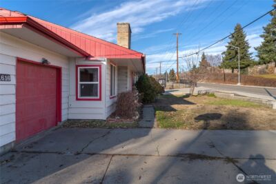 1616 N Baker Avenue , East Wenatchee, WA 98802 - Photo 23
