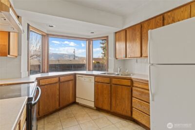 1616 N Baker Avenue , East Wenatchee, WA 98802 - Photo 8