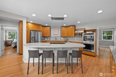 403 Slater Street S, Kirkland, WA 98033 - Photo 8