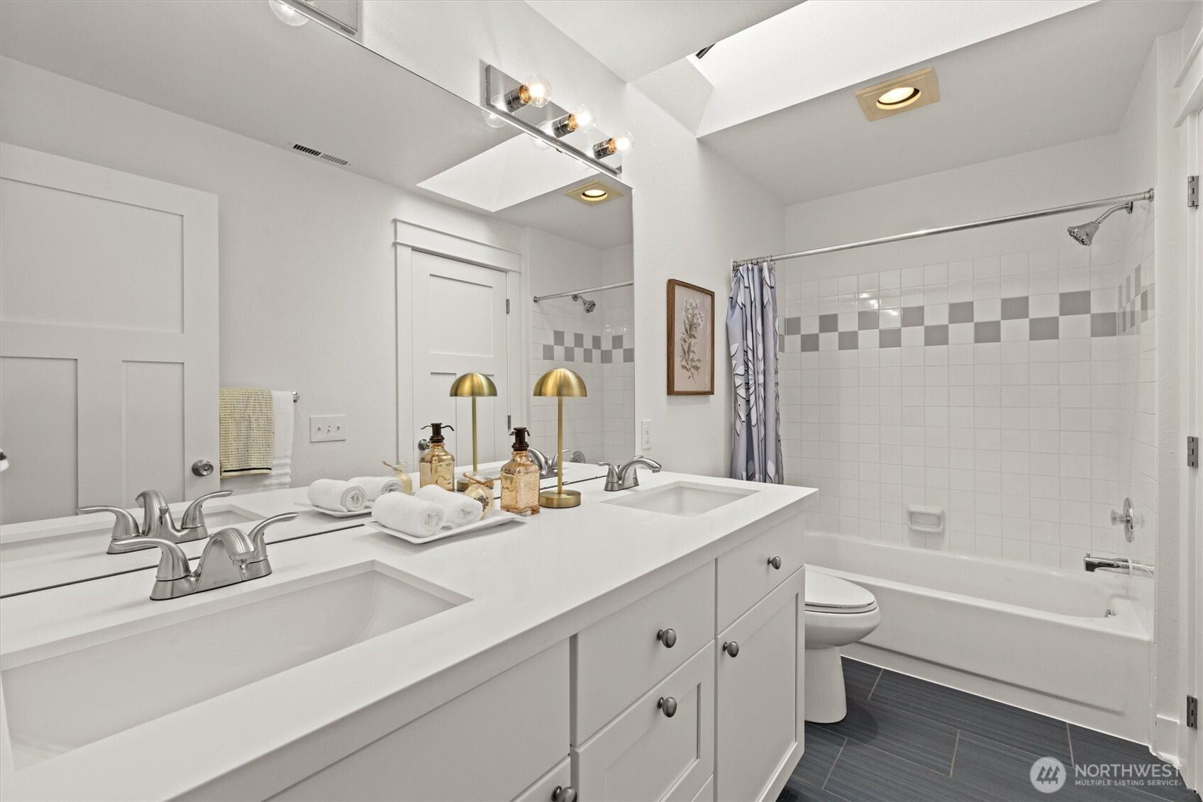 15535 156th Court SE, Renton, WA 98058