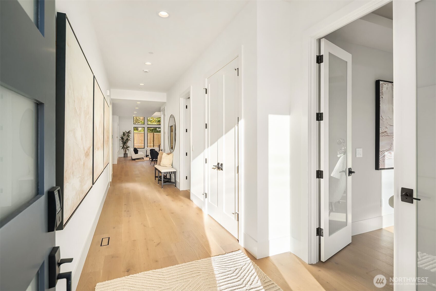 612 11th Avenue , Kirkland, WA 98033