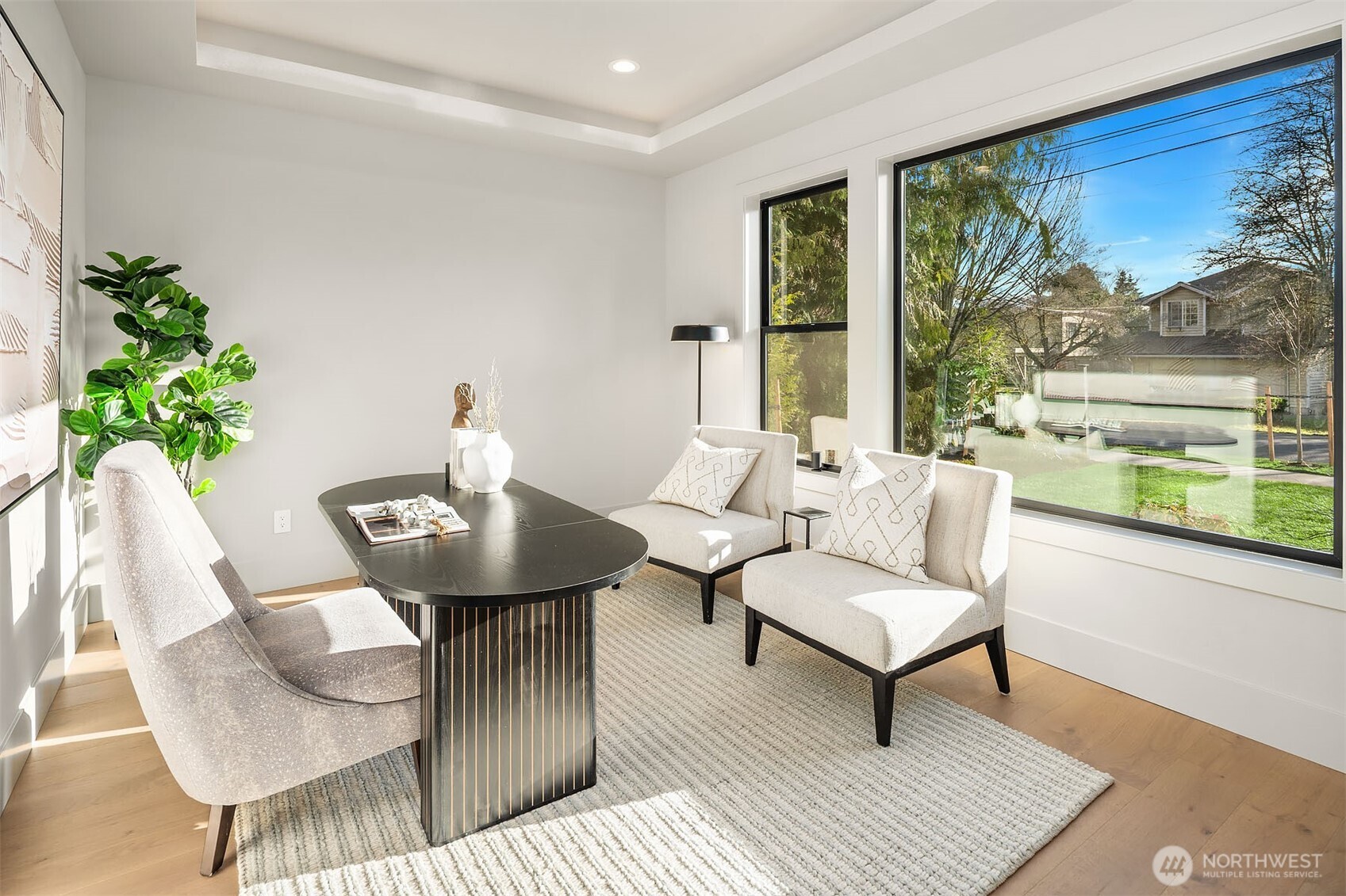 612 11th Avenue , Kirkland, WA 98033