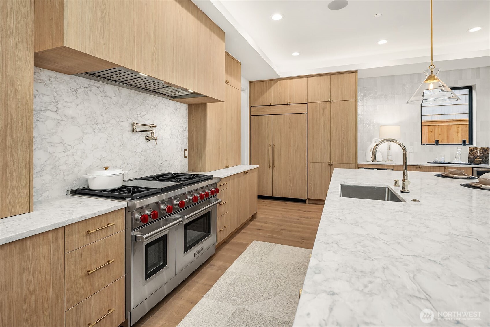 612 11th Avenue , Kirkland, WA 98033