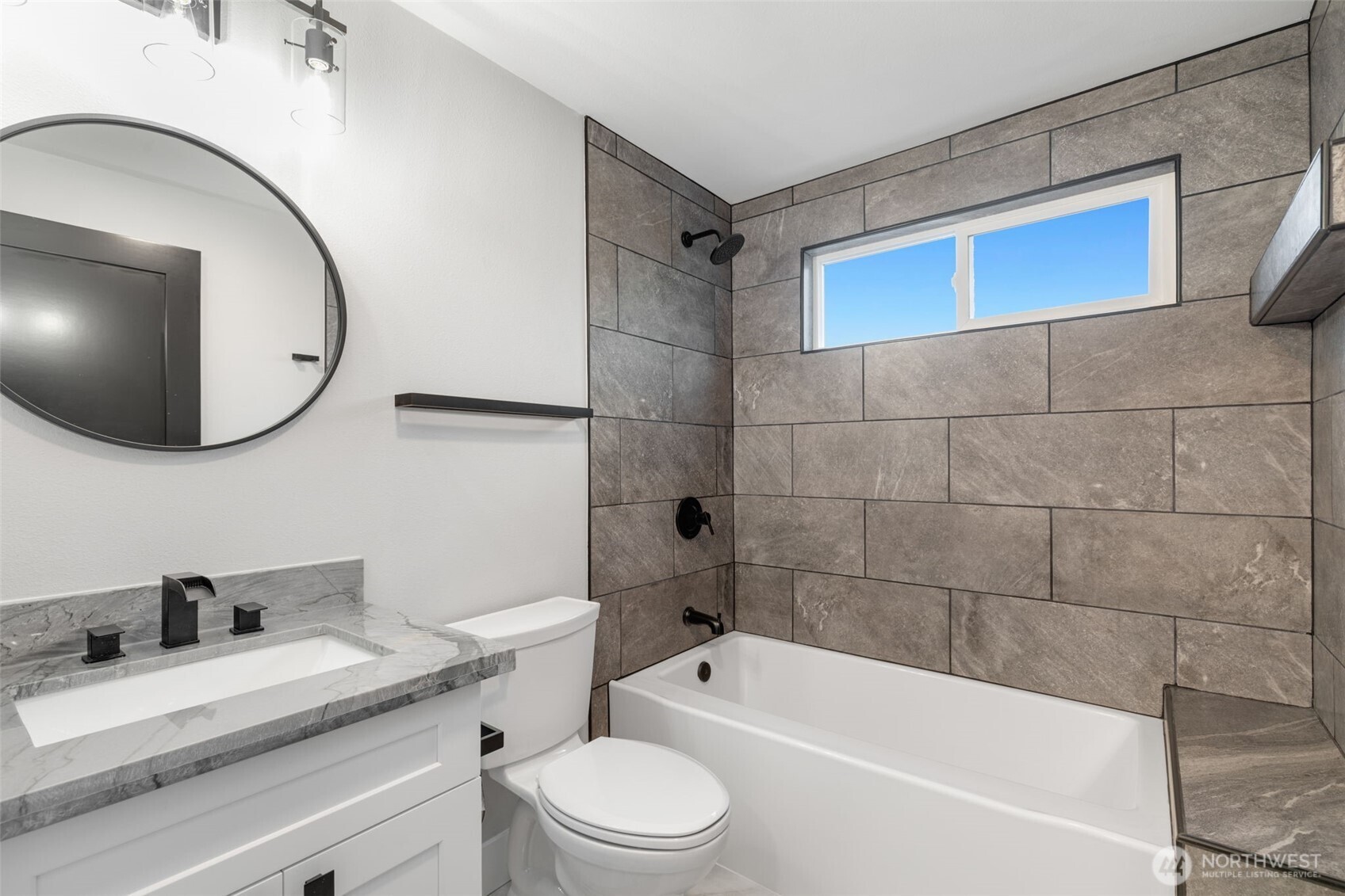 655 Union Ave NE, Renton, WA 98059