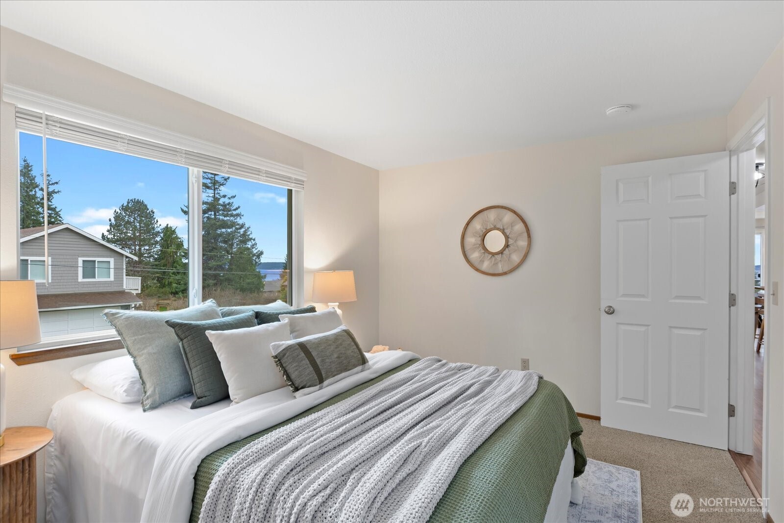 361 Grandview Avenue , Camano Island, WA 98282