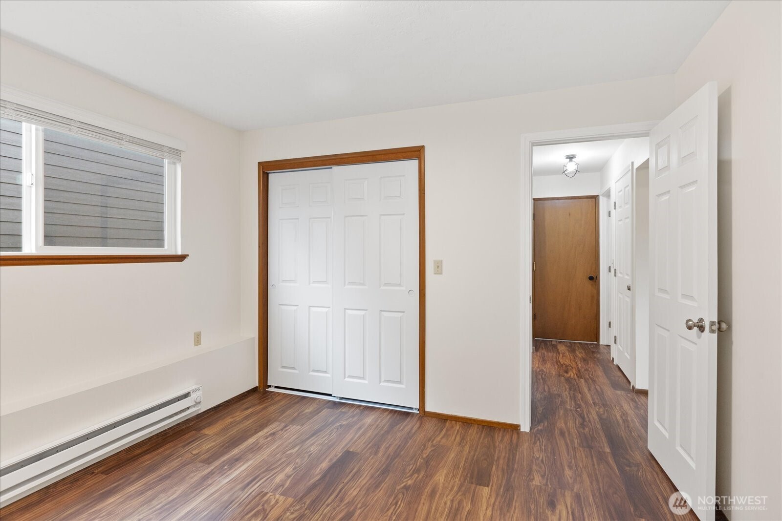 361 Grandview Avenue , Camano Island, WA 98282