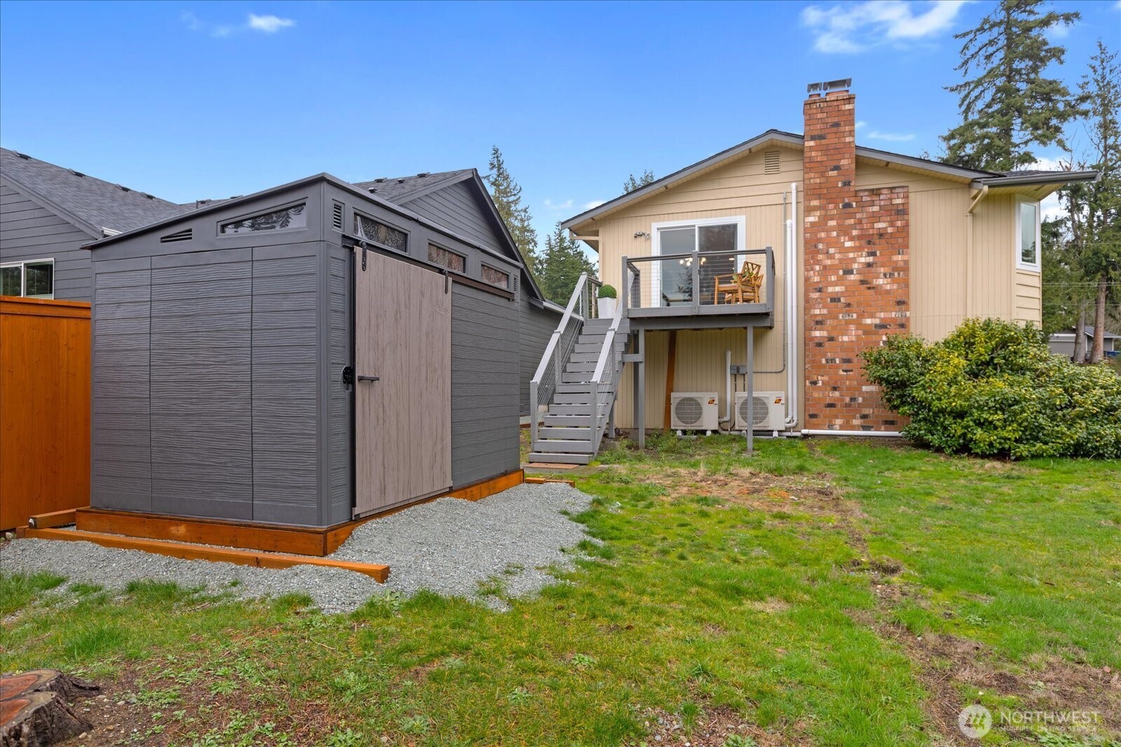 361 Grandview Avenue , Camano Island, WA 98282