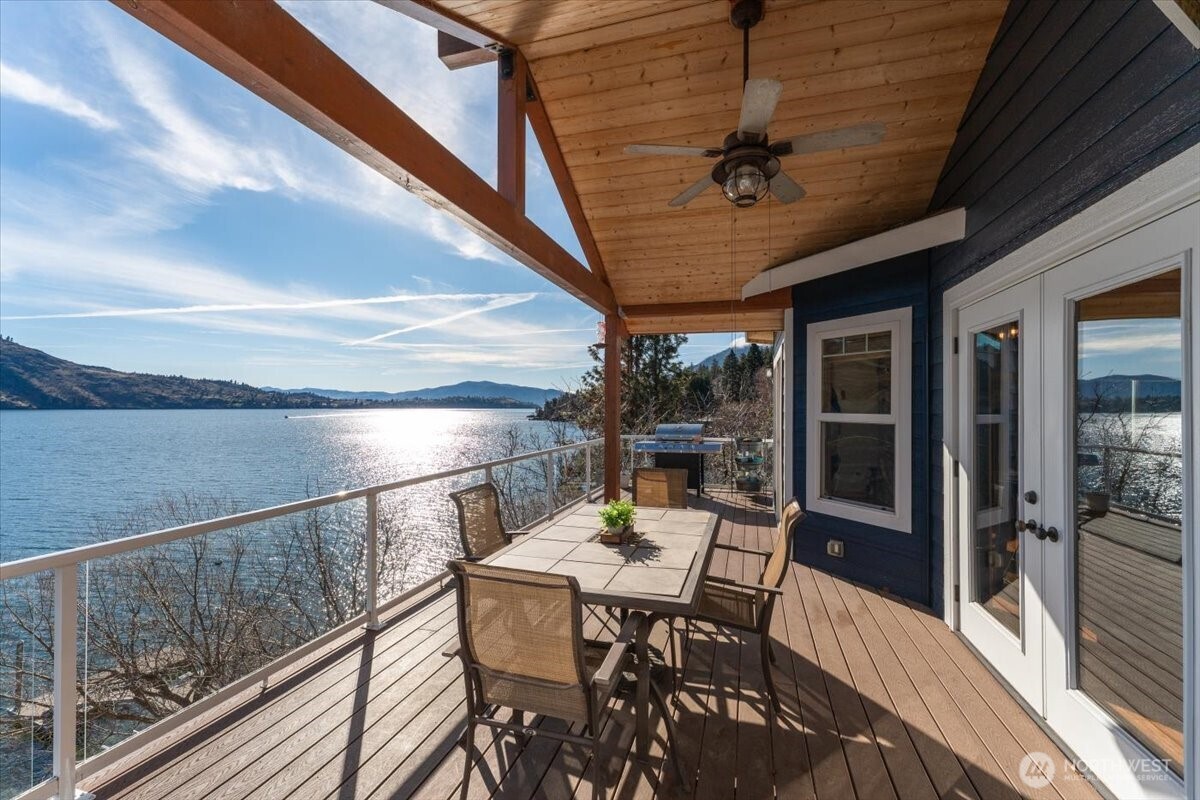 101 Driftwood Lane , Chelan, WA 98816