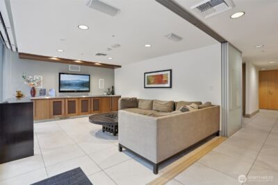 820 Blanchard Street #904, Seattle, WA 98121-2650 - Photo 18