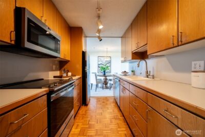 2502 Canterbury Lane E #406, Seattle, WA 98112 - Photo 12