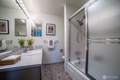 2502 Canterbury Lane E #406, Seattle, WA 98112 - Photo 15